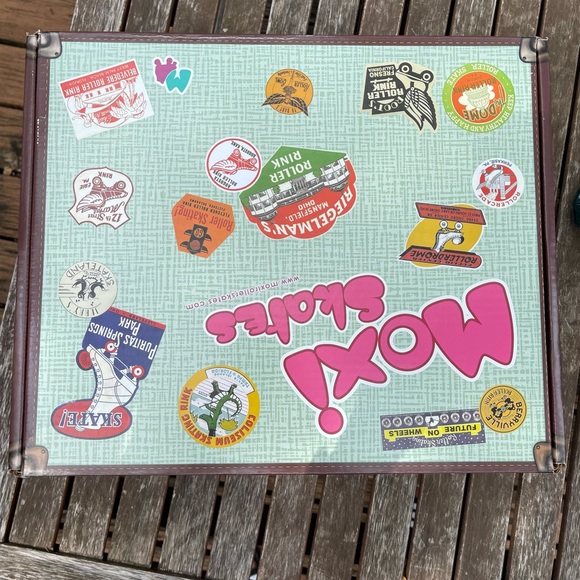 Moxi Lolly Floss Roller Skates Size 8 - Picture 12 of 15